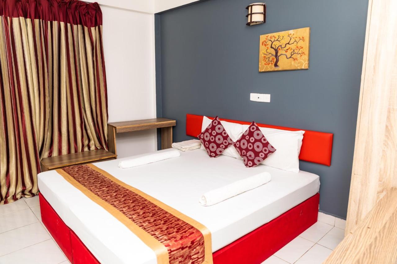 The G Ten Holiday Inn Hulhumale Exteriör bild