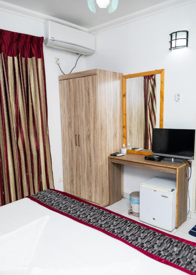 The G Ten Holiday Inn Hulhumale Exteriör bild